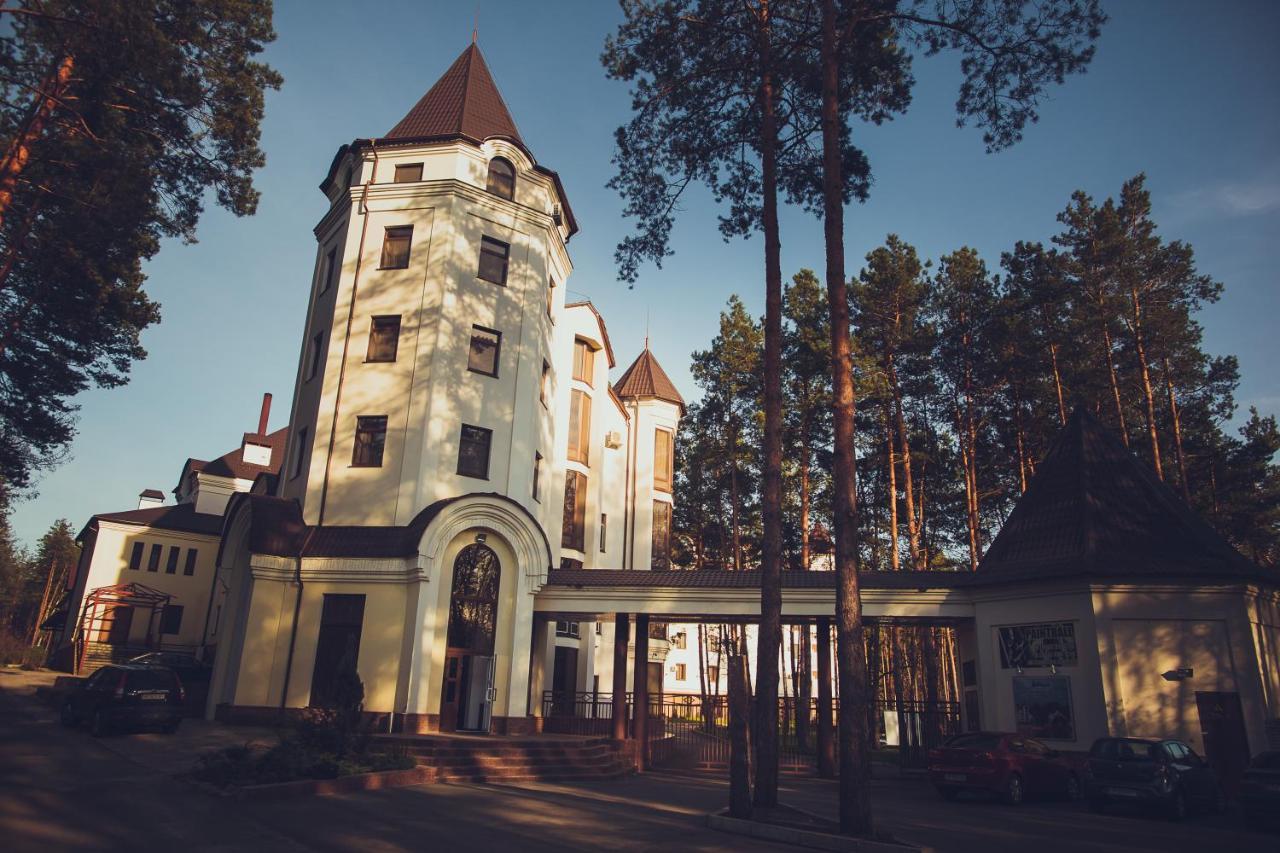 Hotel Заміський Комплекс "Пуща Лісна" Moschun Exterior foto