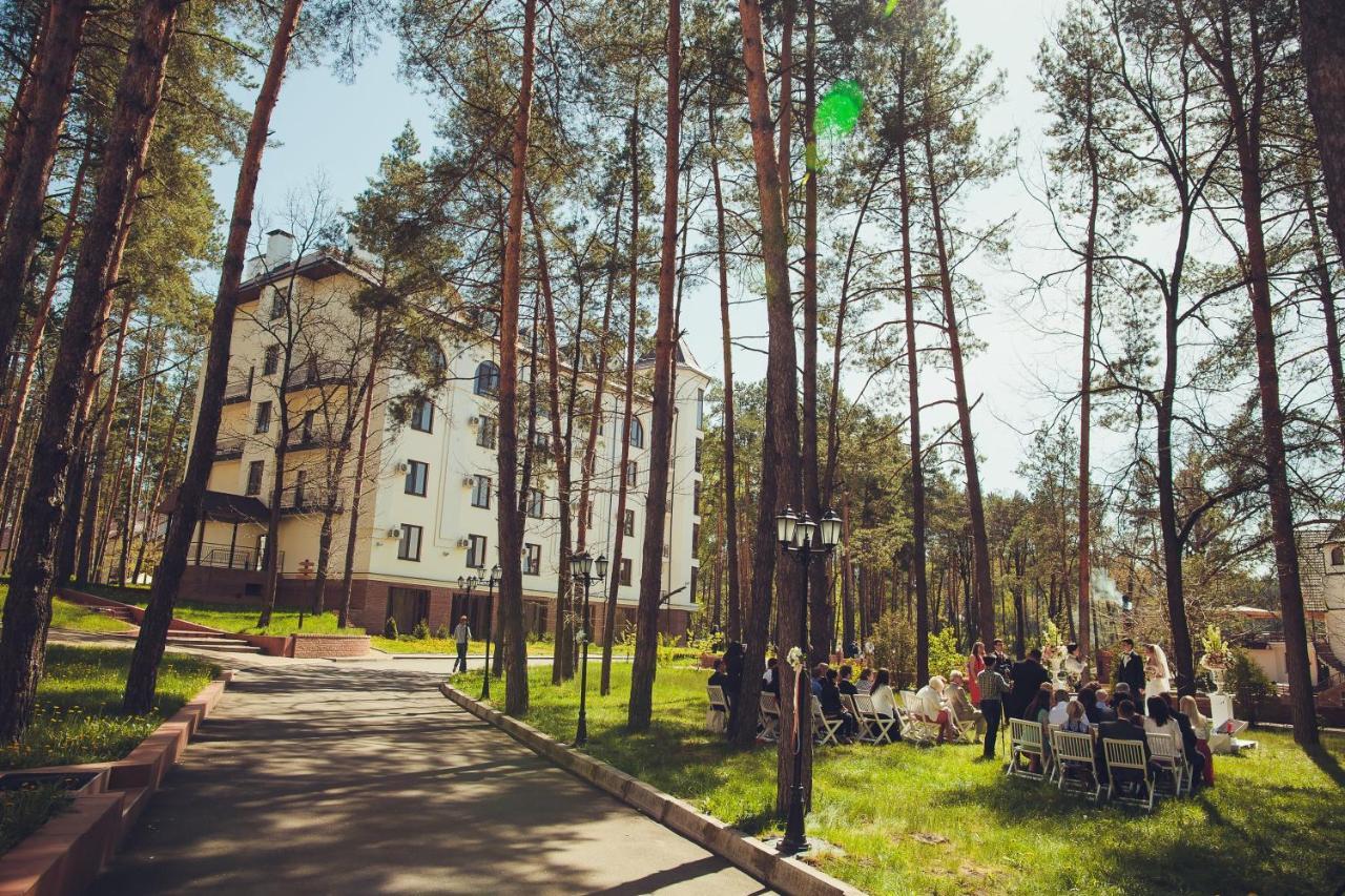 Hotel Заміський Комплекс "Пуща Лісна" Moschun Exterior foto