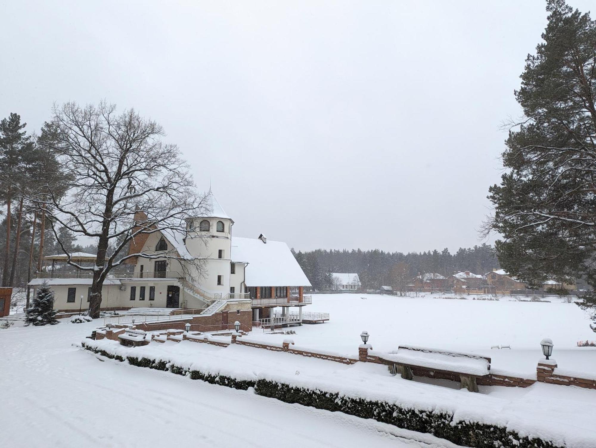 Hotel Заміський Комплекс "Пуща Лісна" Moschun Exterior foto